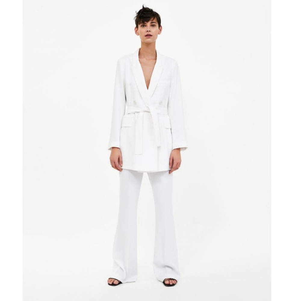 Zara White Double Breasted Blazer with tie belt